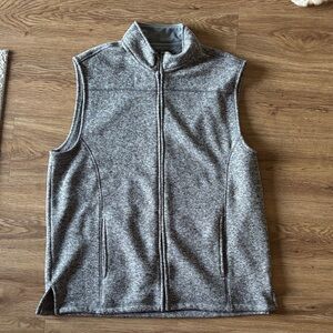 Club Room Gray Sleeveless Vest
